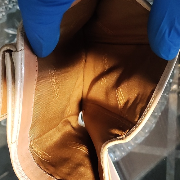 Coach Orange and White Wallet - Picture 6 of 16